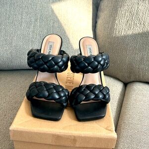 Steve Madden braided sandal heel